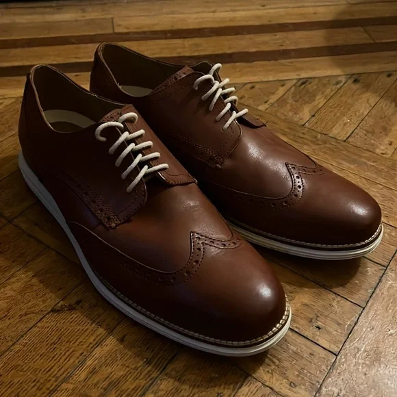 Cole Haan Tan/Ivory ØriginalGrand Wingtip Oxfords Men's 13M — NWOT - Picture 1 of 7